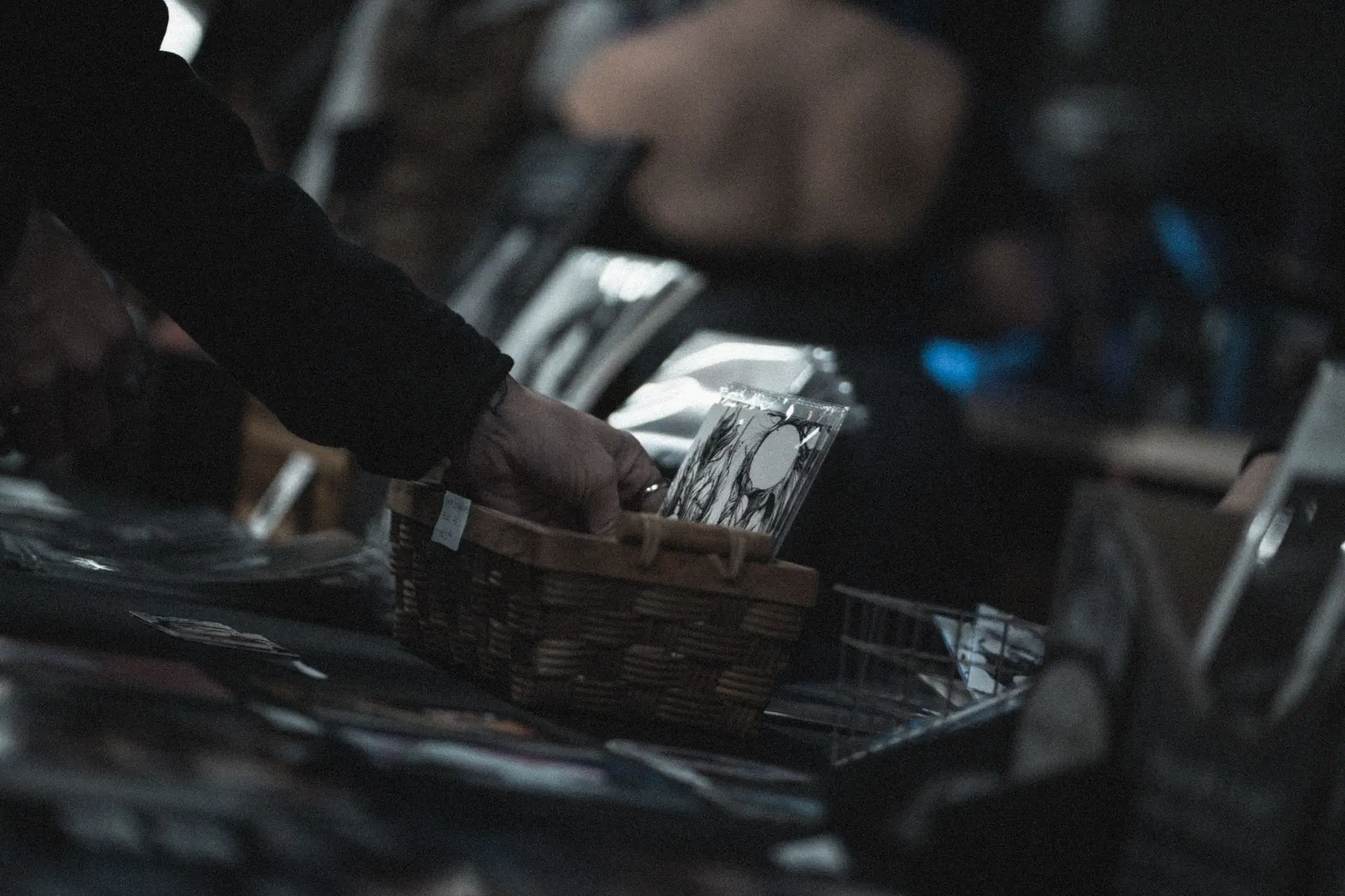 Zoom sur la table de merchandising